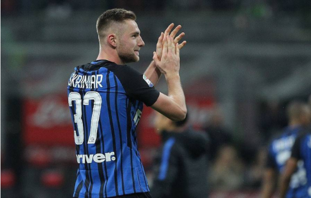 罗马发布备战花絮;窗口期再遭质疑;社区盾任务艰巨;团队化学反应显著 罗马发布备战花絮;窗口期再遭质疑;社区盾任务艰巨;团队化学反应显著